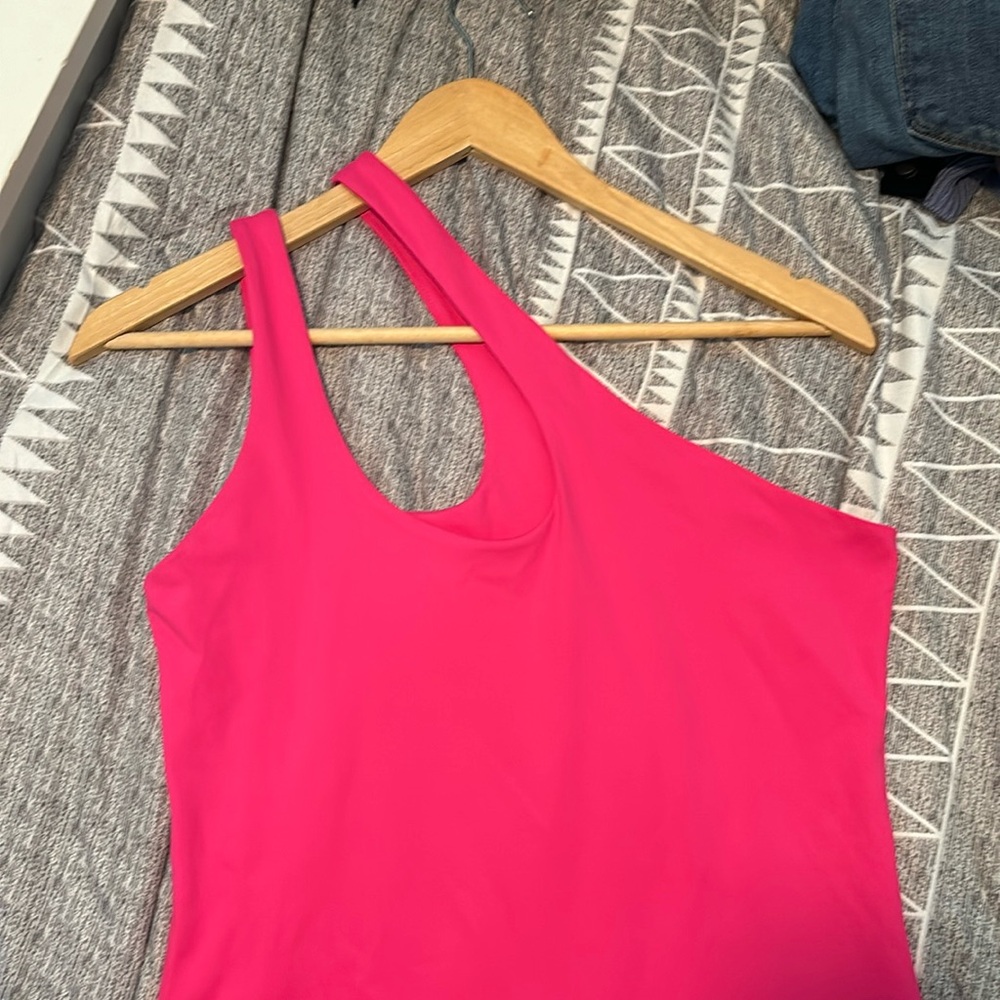 Bodycon Bodysuit in hot pink with two strap